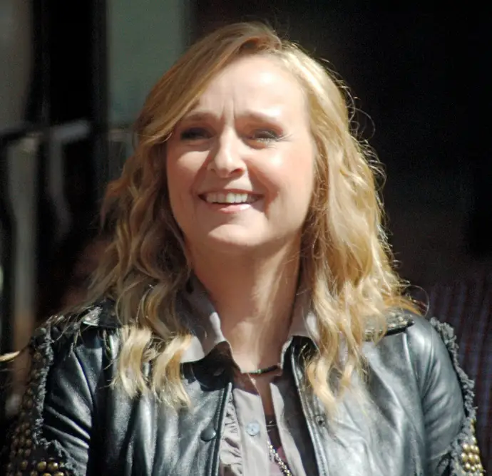 Angela George, CC BY-SA 3.0, via Wikimedia Commons Melissa Etheridge tickets