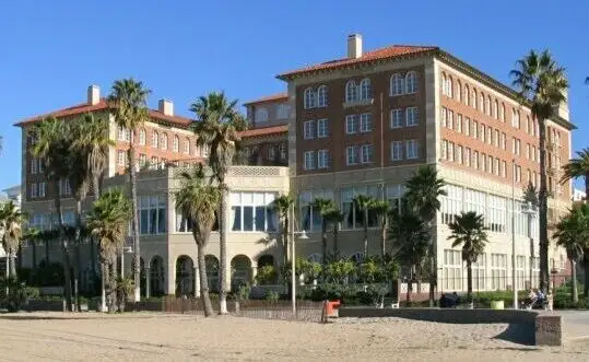 User:User2004, Public domain, via Wikimedia Commons Events in Santa Monica