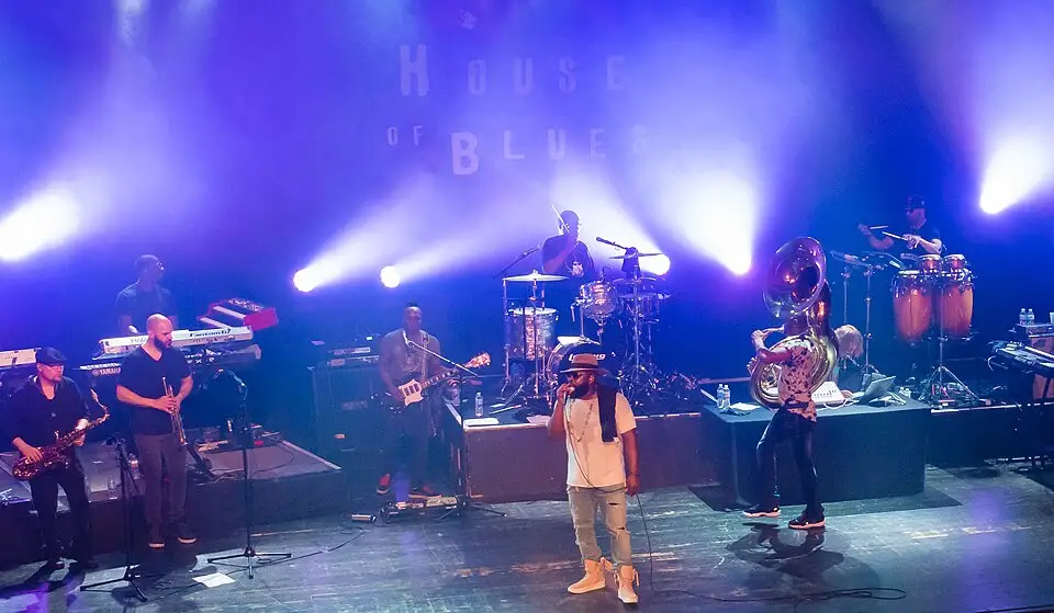 The Roots tickets