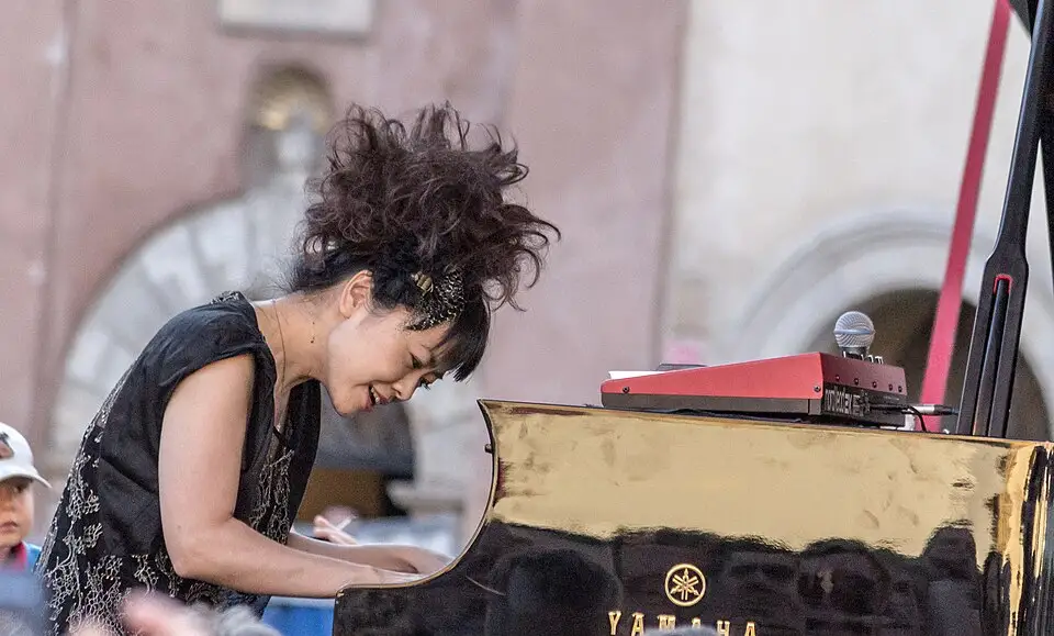 Hiromi tickets